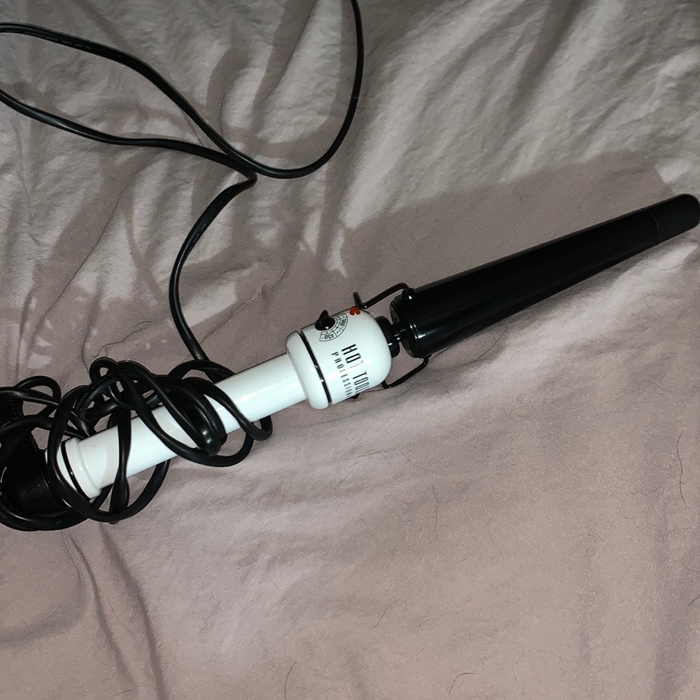 Hot Tools tapered wand